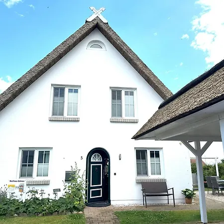 Reethaus Goehren Fewo2mit Meerblick, Schwimmbadnutzung In Sellin Kostenfrei Apartment *